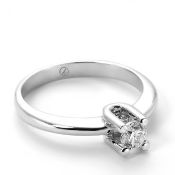 P�rlanta Tekta� 0.31 Ct Y�z�k Mirren